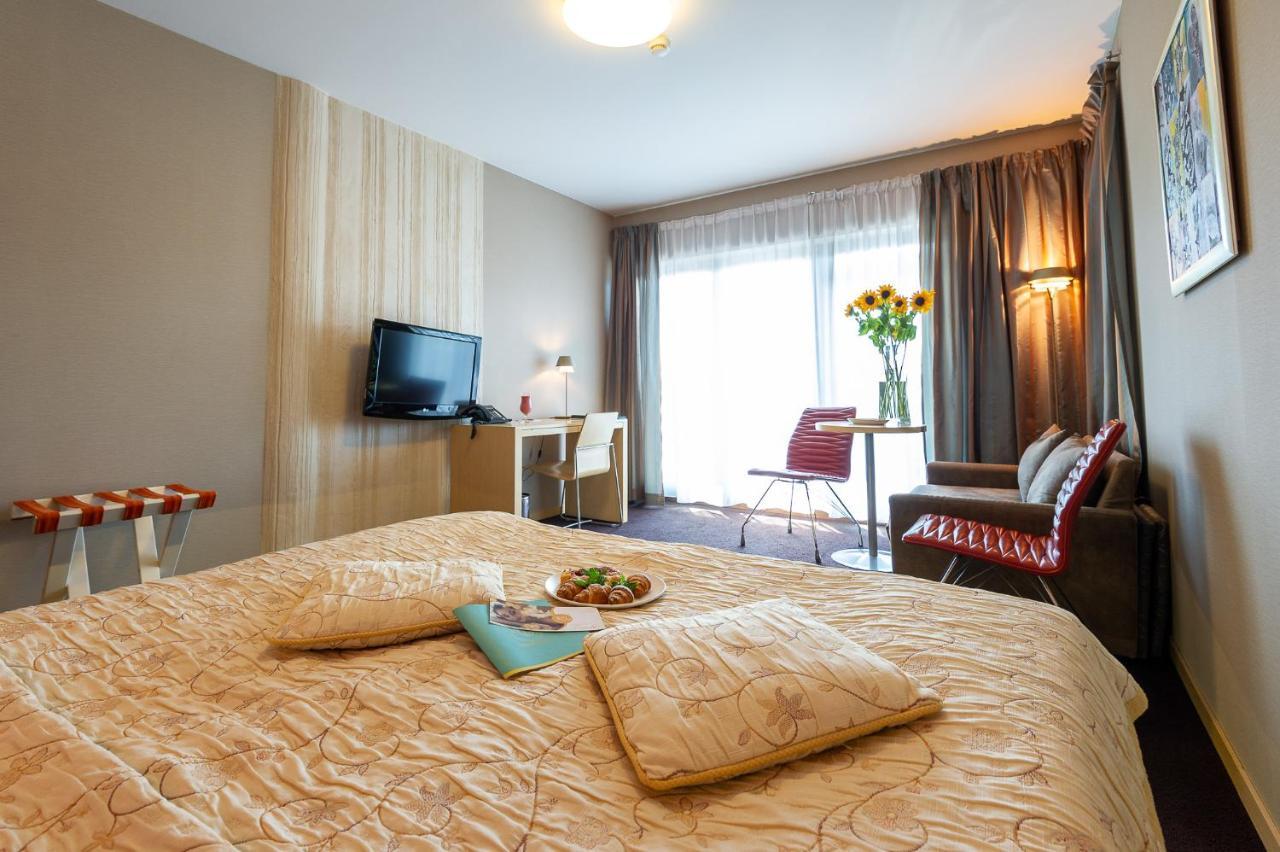 Niebieski Art & Hotel